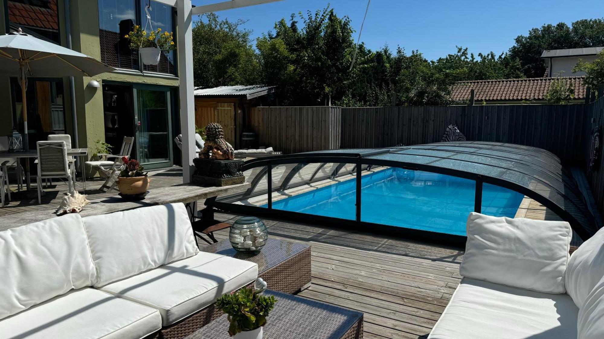 Modernt Hus Naera Stad Och Strand 이스타드 외부 사진